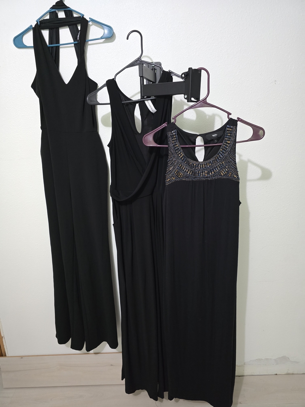 Sz M/L Dress And Jumpsuit Bundle. Great Condition. Express Mossimo +
